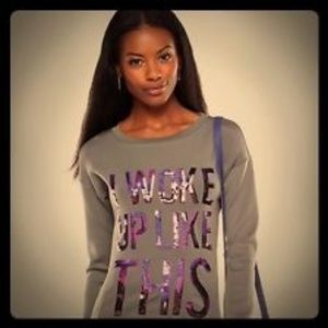 NWOT Juicy Couture Sweatshirt Women GRAY